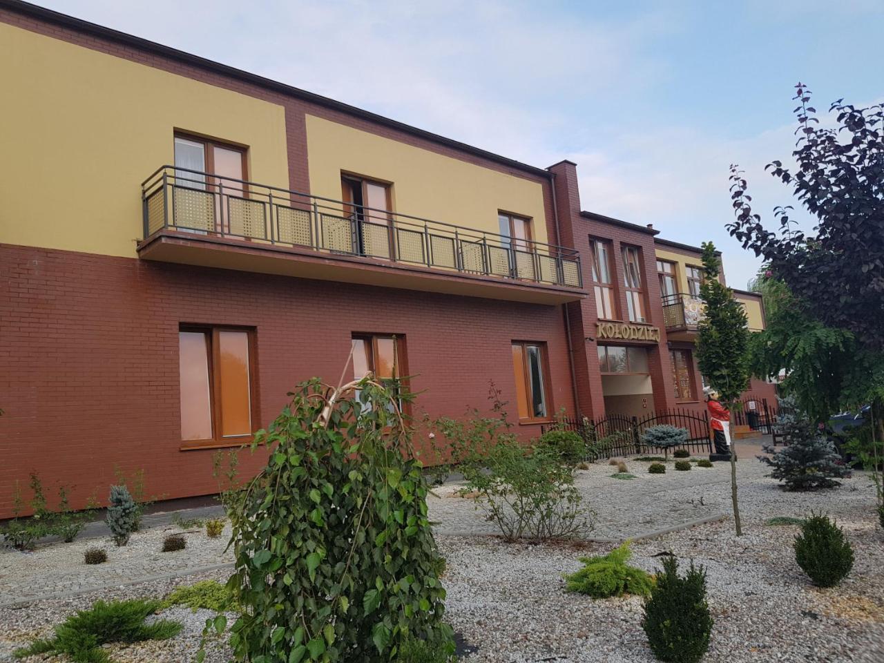 Zajazd U Piasta Kolodzieja Kruszwica Bagian luar foto