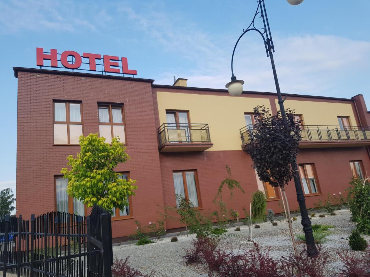 Zajazd U Piasta Kolodzieja Kruszwica Bagian luar foto